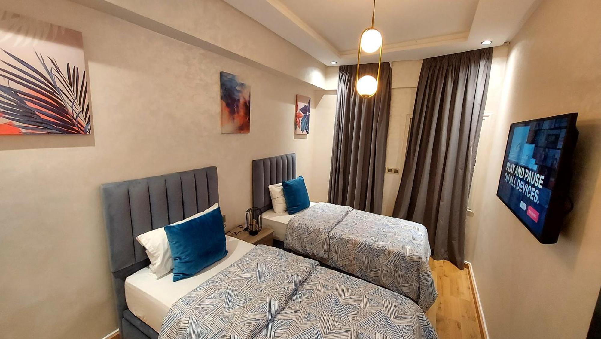 Luxury Downtown Apartment Of 80M2 In Front Of Hassan 2 Mosque And Sea From Family , Pour Famille , Interdit Couples Araabic Non Marie, Forbidden Unmarried Araabic Couples Basement Car Park Casablanca Eksteriør billede